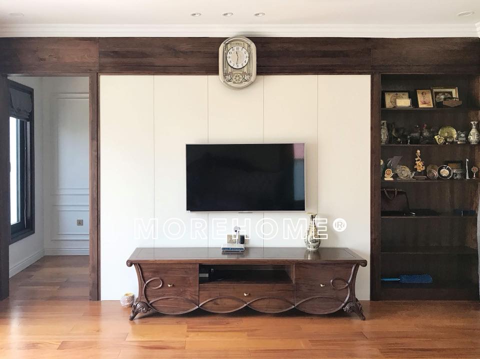 Kệ tivi gỗ óc chó cao cấp